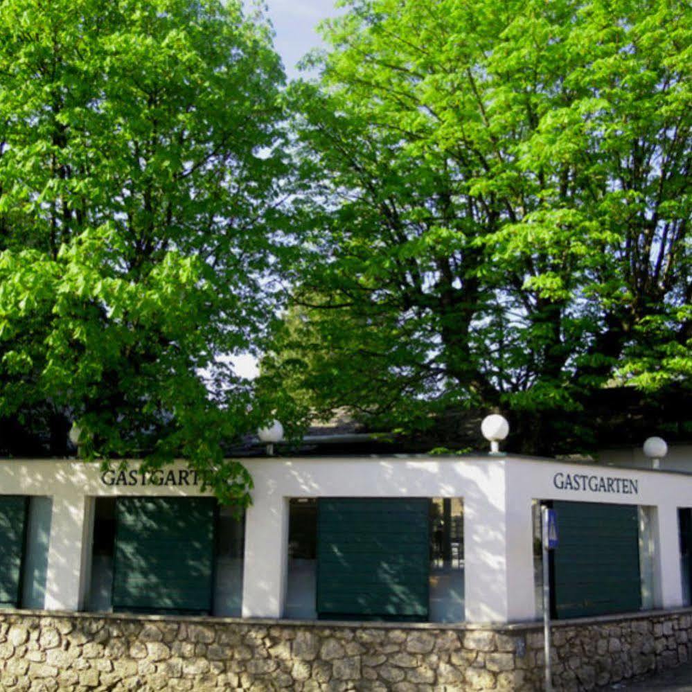 Hotel Schillerhof Vöcklabruck Exterior foto